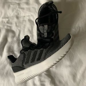 Adidas Cloudfoam shoes